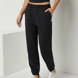 Vuori Women’s Boyfriend Jogger